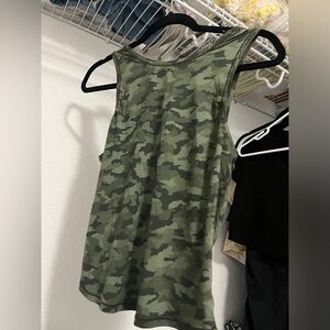 Camo lululemon tank top size 6